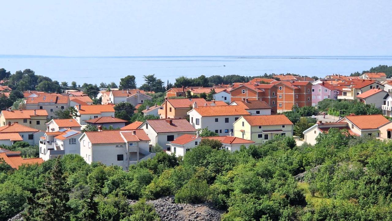 Apartment Goran Krk Town Exterior photo